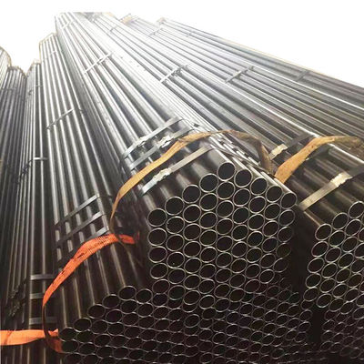 Slightly Oiled ASTM API GS Certified ERW Iron Pipe LSAW Black Carbon Steel Pipe for Drill Oil Structure Applications