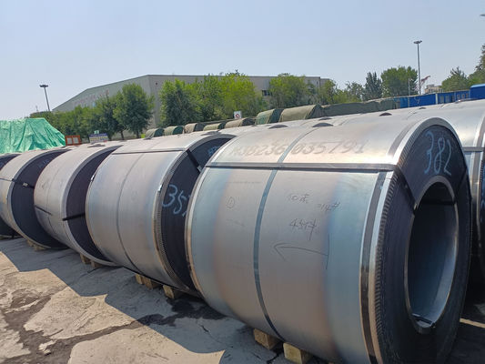 Customizable Thickness Carbon Black HRC Hot Rolled Steel Coil from RIZHAO Mill Q235B 1.2*1250mm with Decoiling Service